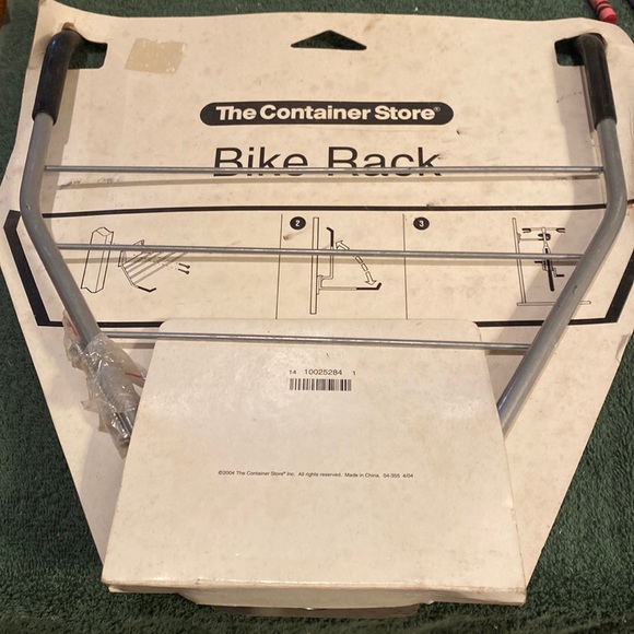 NEW Bike Rack - Picture 2 of 4